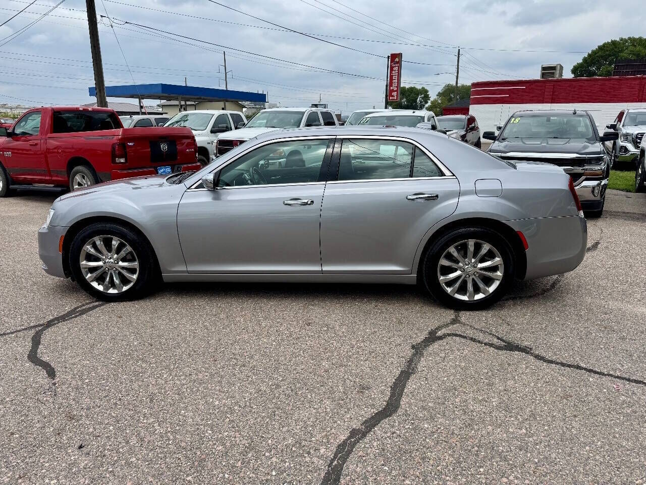 2018 CHRYSLER 300