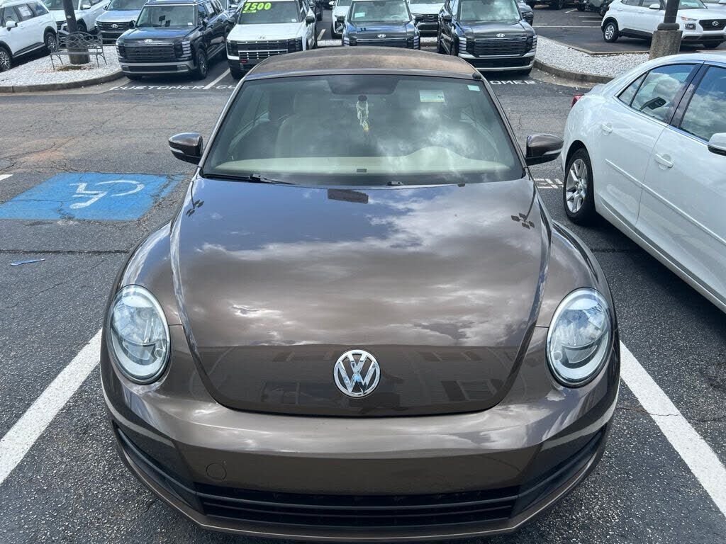 2015 VOLKSWAGEN Beetle