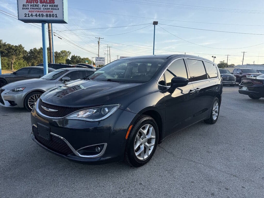 2019 CHRYSLER Pacifica