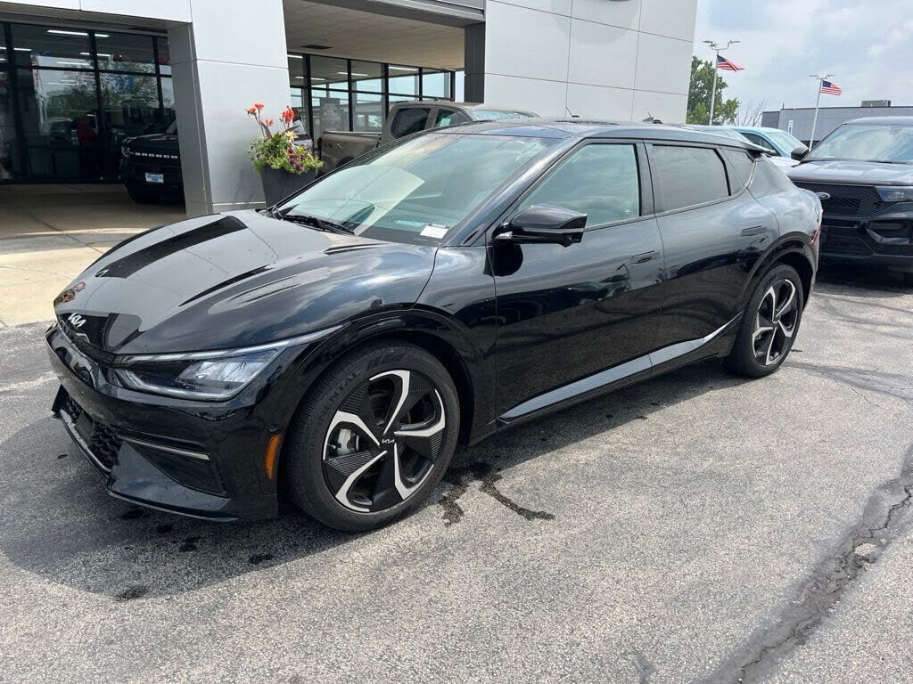 2023 KIA EV6