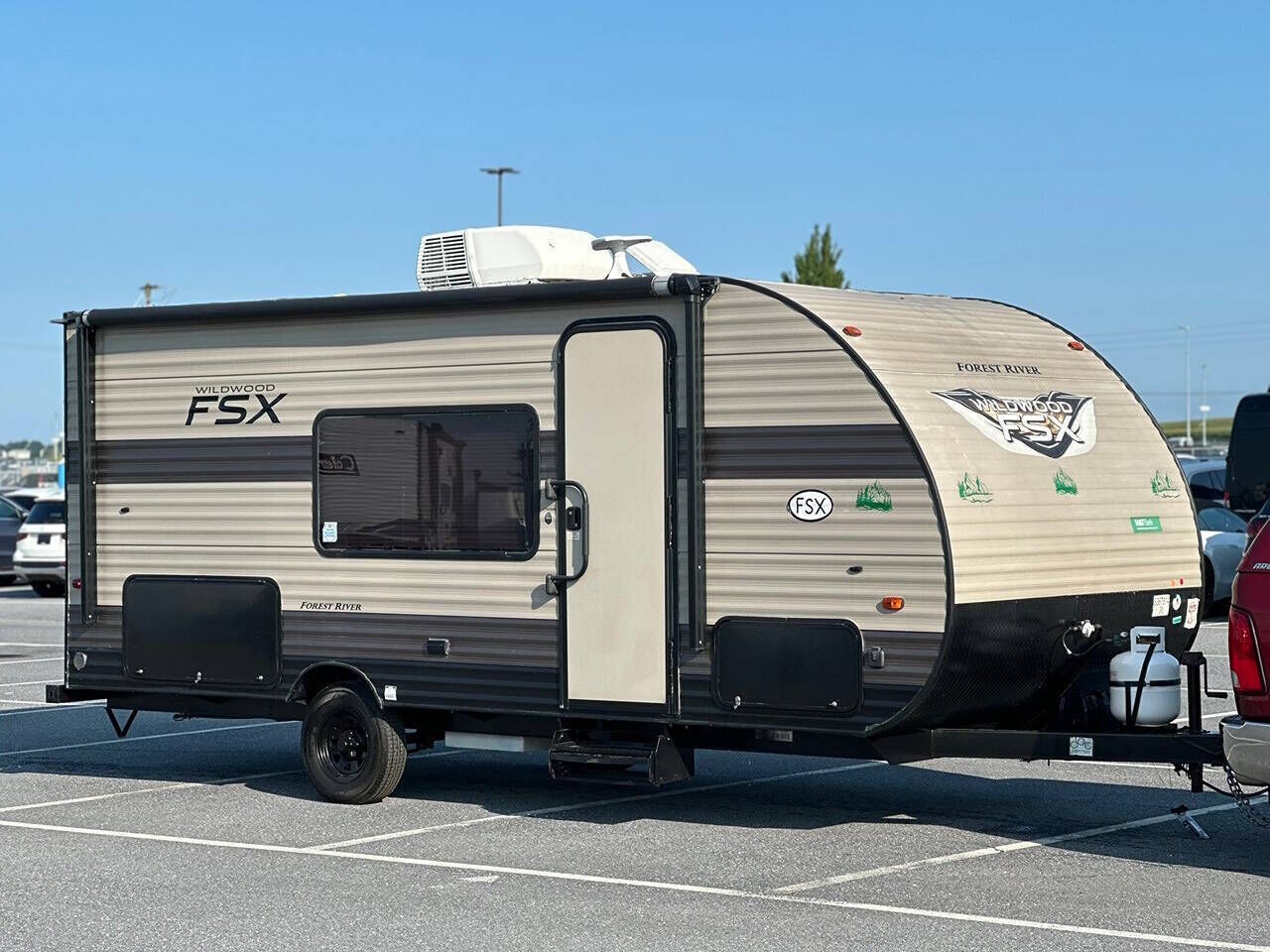 2019 FOREST RIVER Wildwood towables