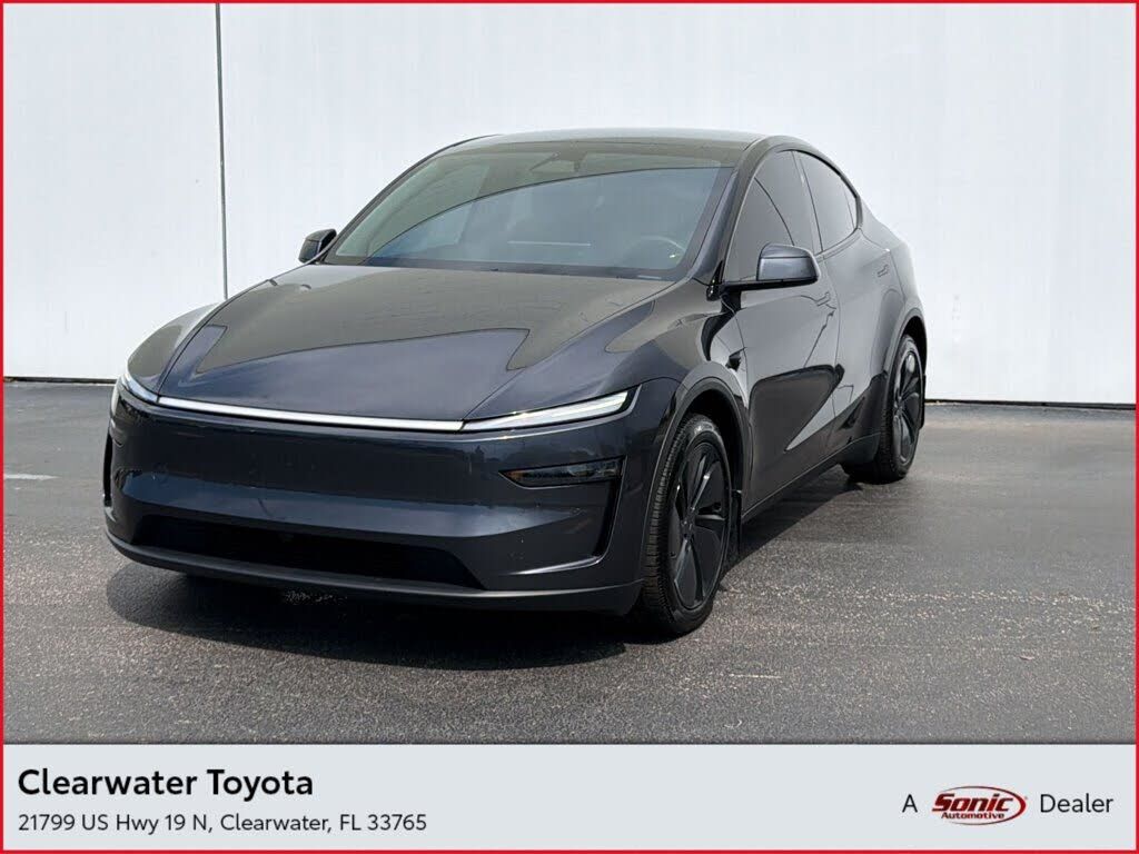 2026 TESLA Model Y