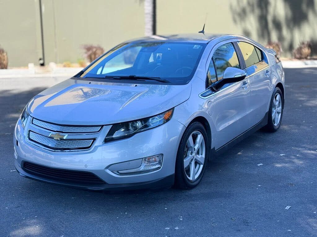 2014 CHEVROLET Volt