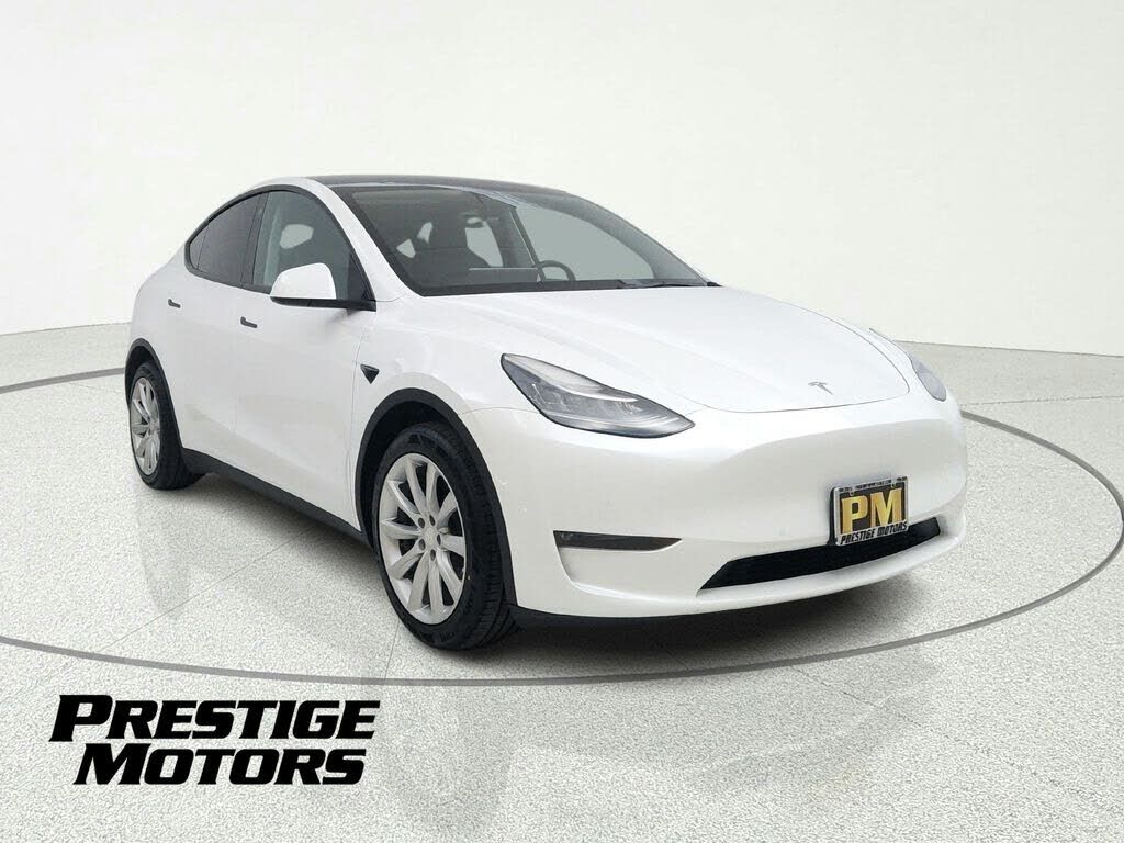 2021 TESLA Model Y