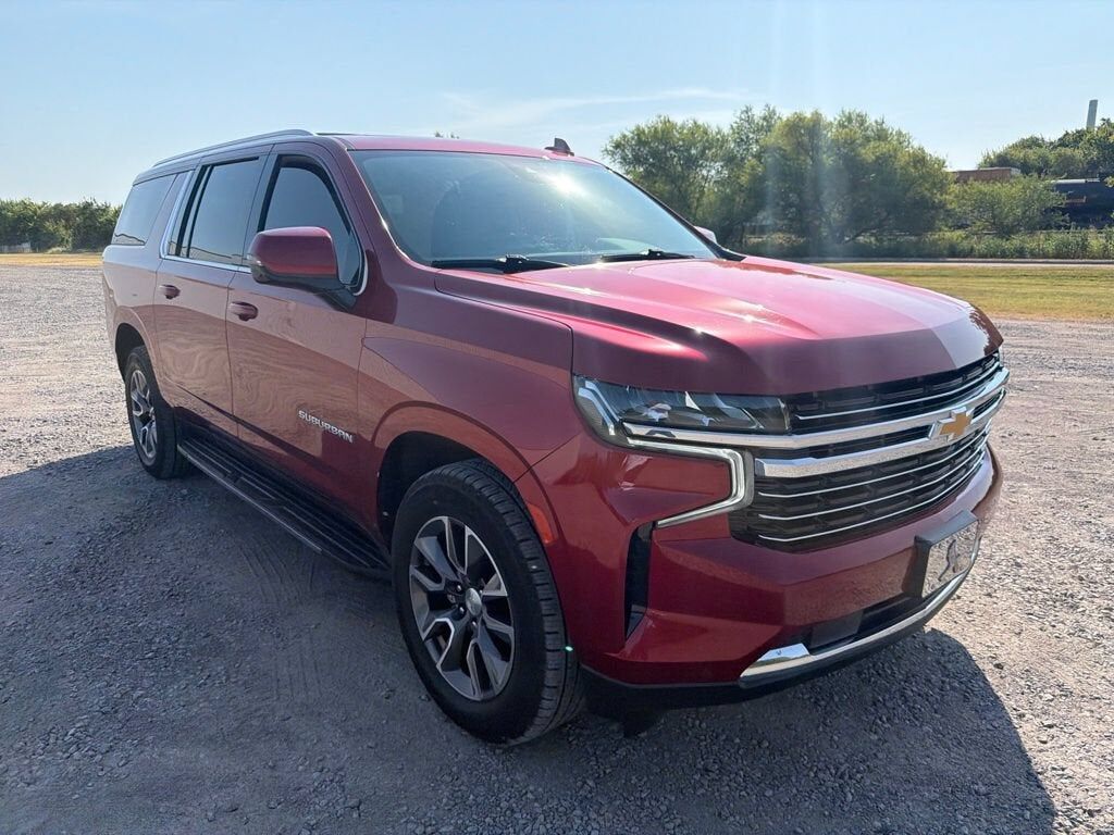 2023 CHEVROLET Suburban