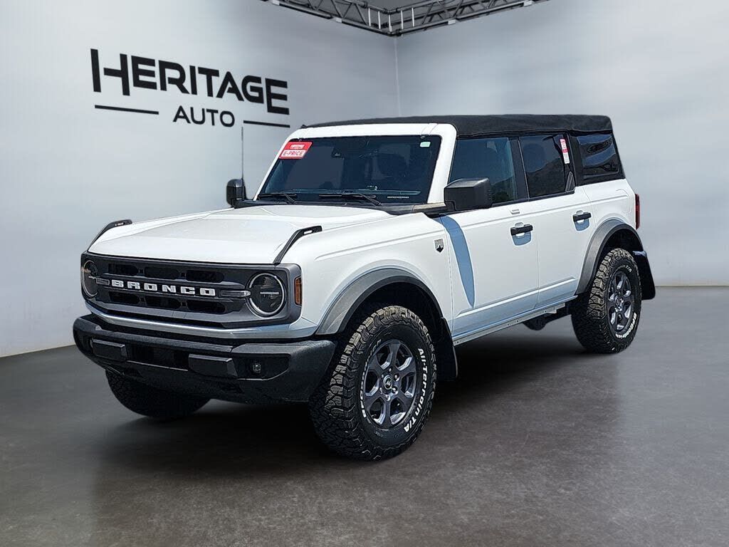 2022 FORD Bronco