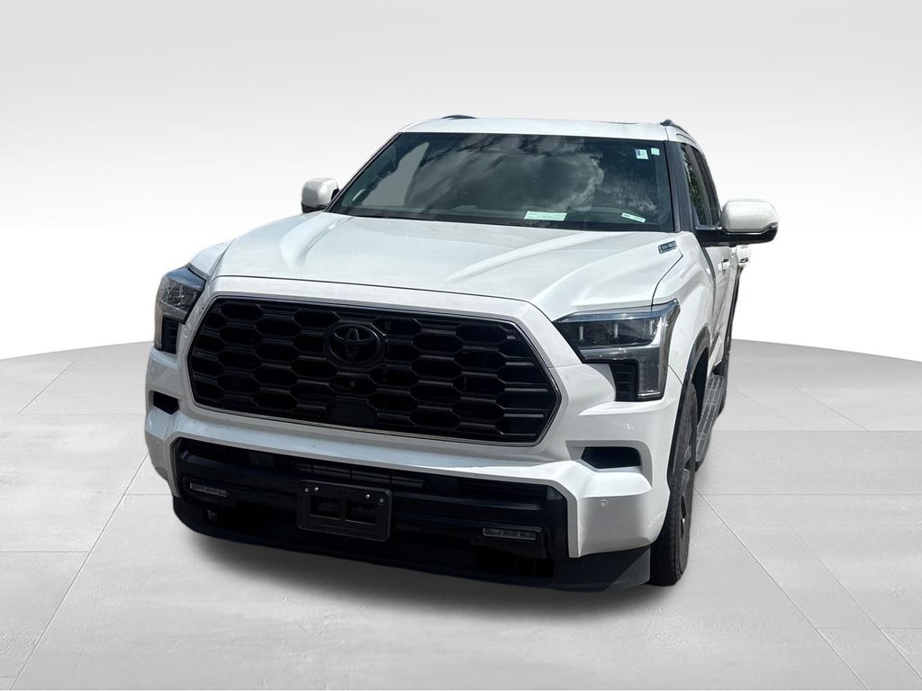 2024 TOYOTA Sequoia