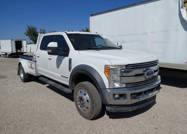 2017 FORD F-550