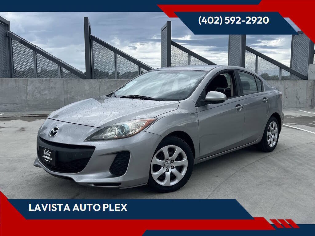 2013 MAZDA Mazda3