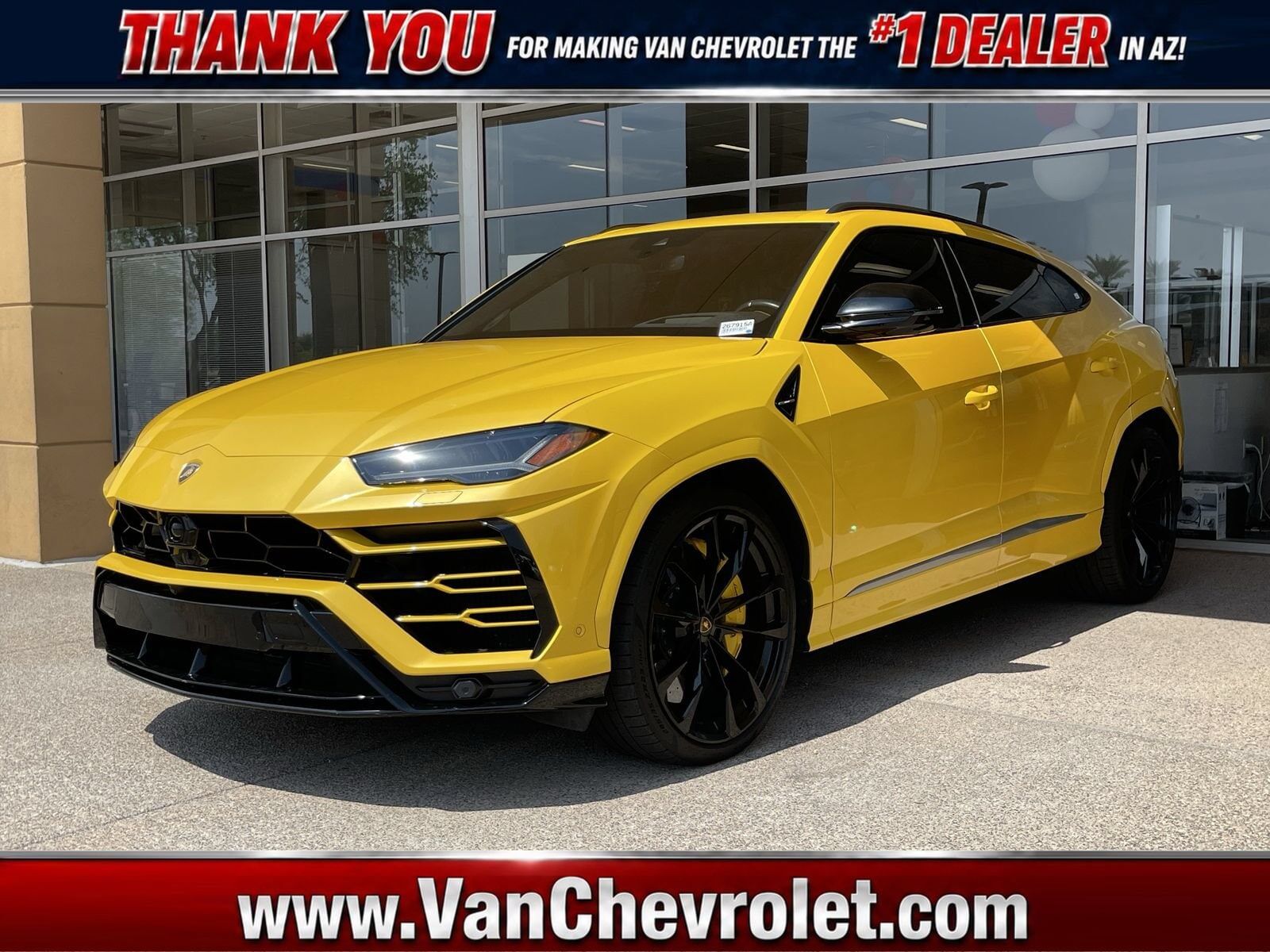 2021 LAMBORGHINI URUS