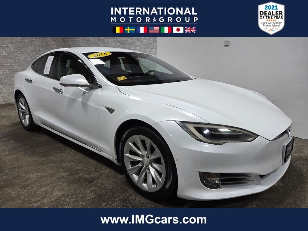 2016 TESLA Model S