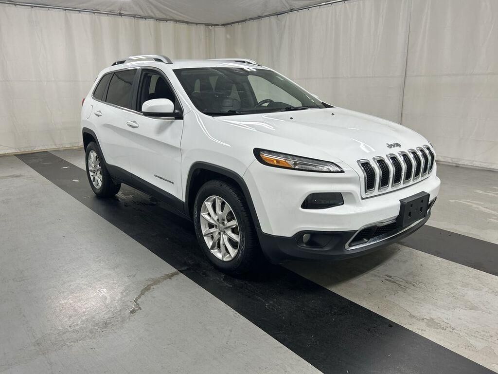2017 JEEP Cherokee