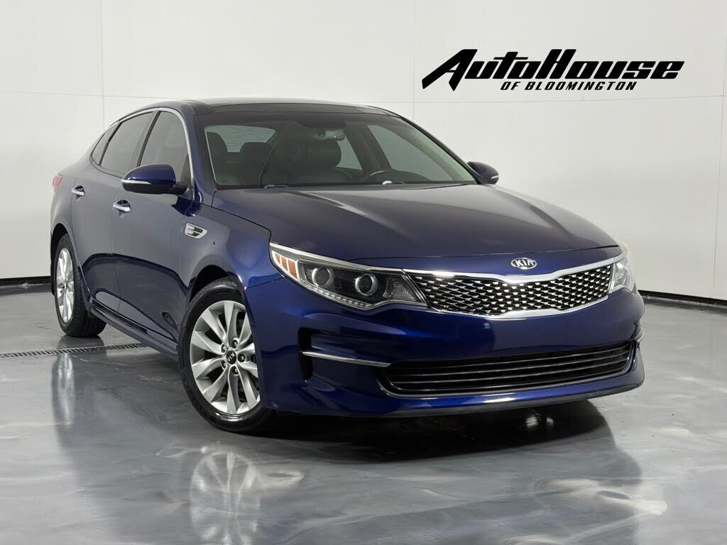 2017 KIA Optima