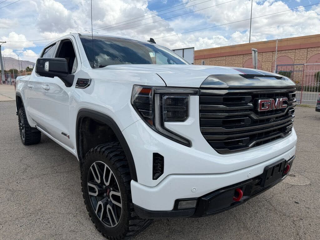 2023 GMC Sierra