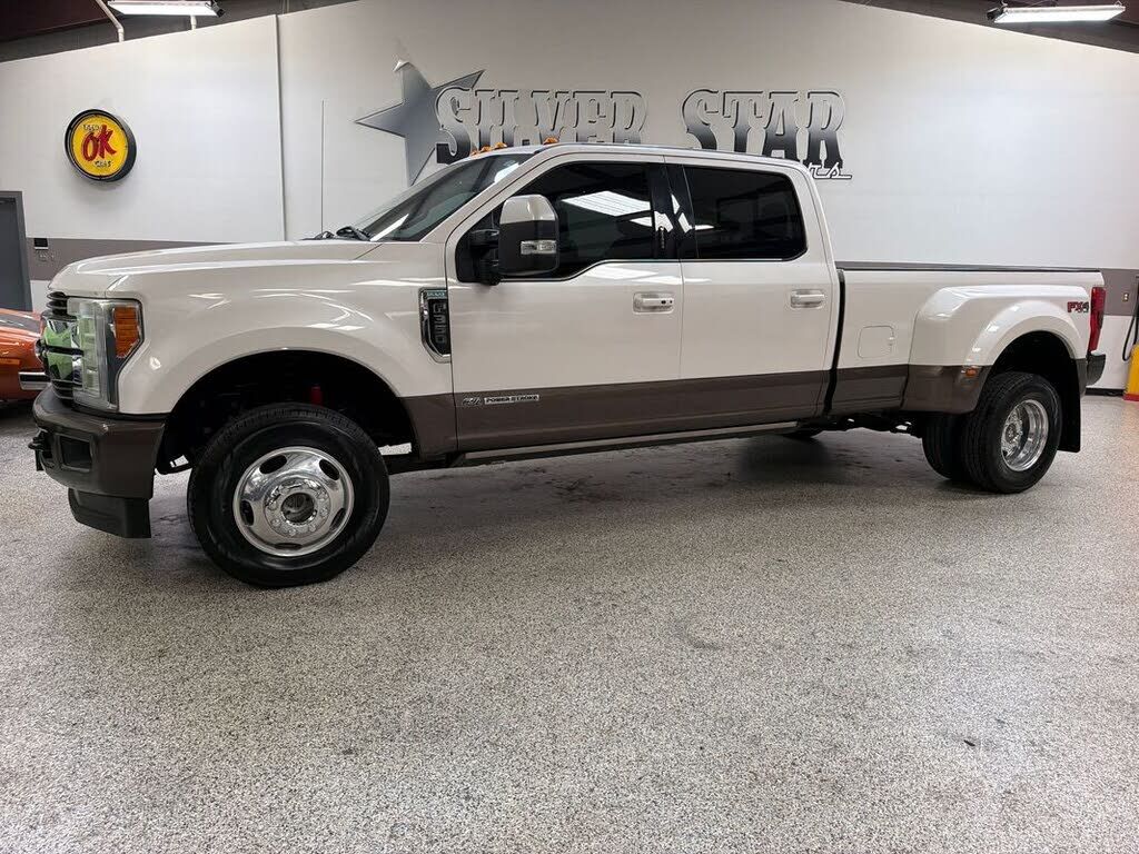 2017 FORD F-350