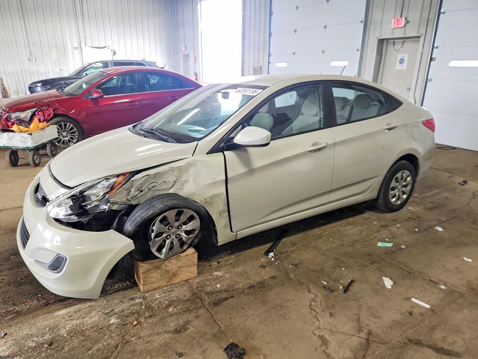 2016 HYUNDAI Accent