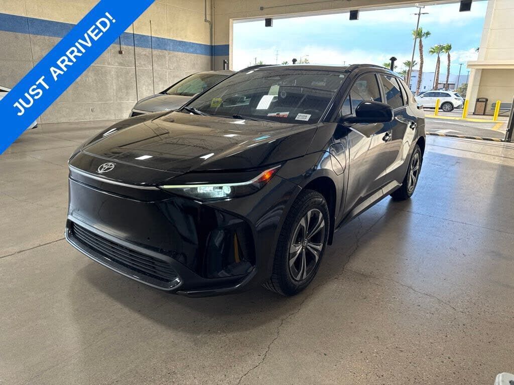 2024 TOYOTA bZ4X