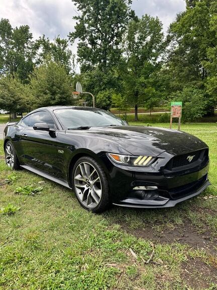 2017 FORD Mustang