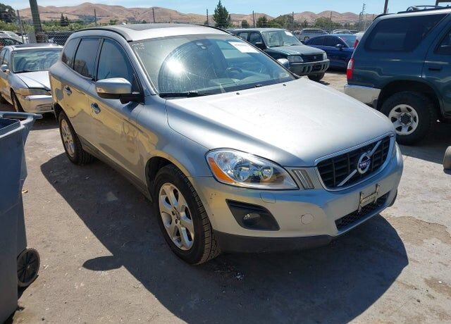 2010 VOLVO XC60