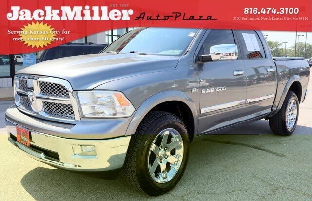 2011 DODGE Ram