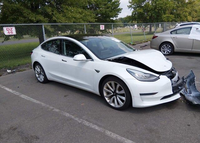 2020 TESLA Model 3