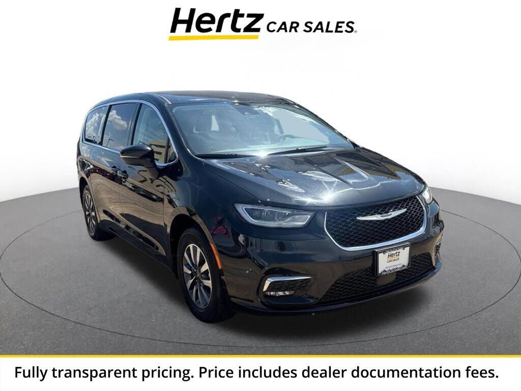 2023 CHRYSLER Pacifica