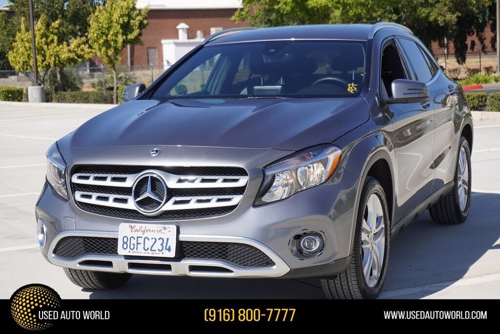 2019 MERCEDES-BENZ GLA-Class