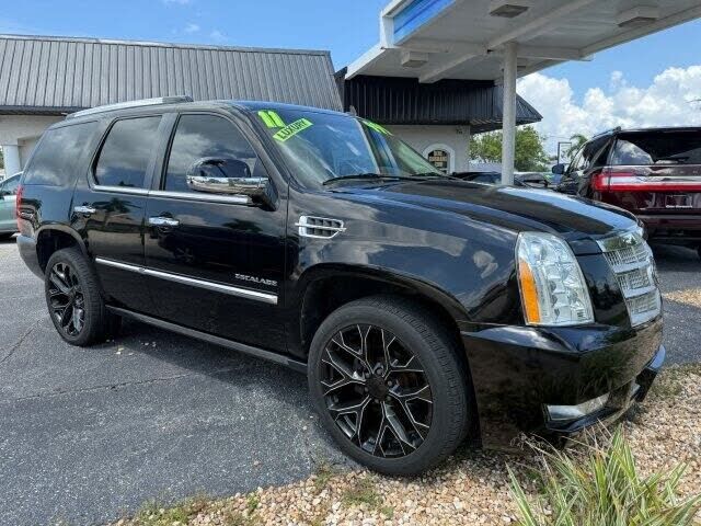 2011 CADILLAC Escalade