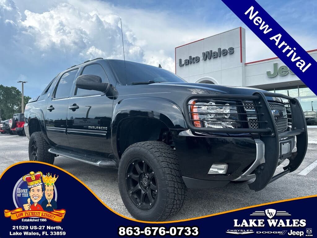 2013 CHEVROLET Avalanche