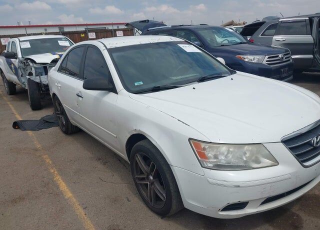 2010 HYUNDAI Sonata