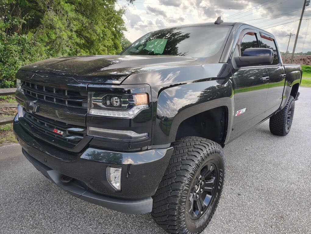 2018 CHEVROLET Silverado