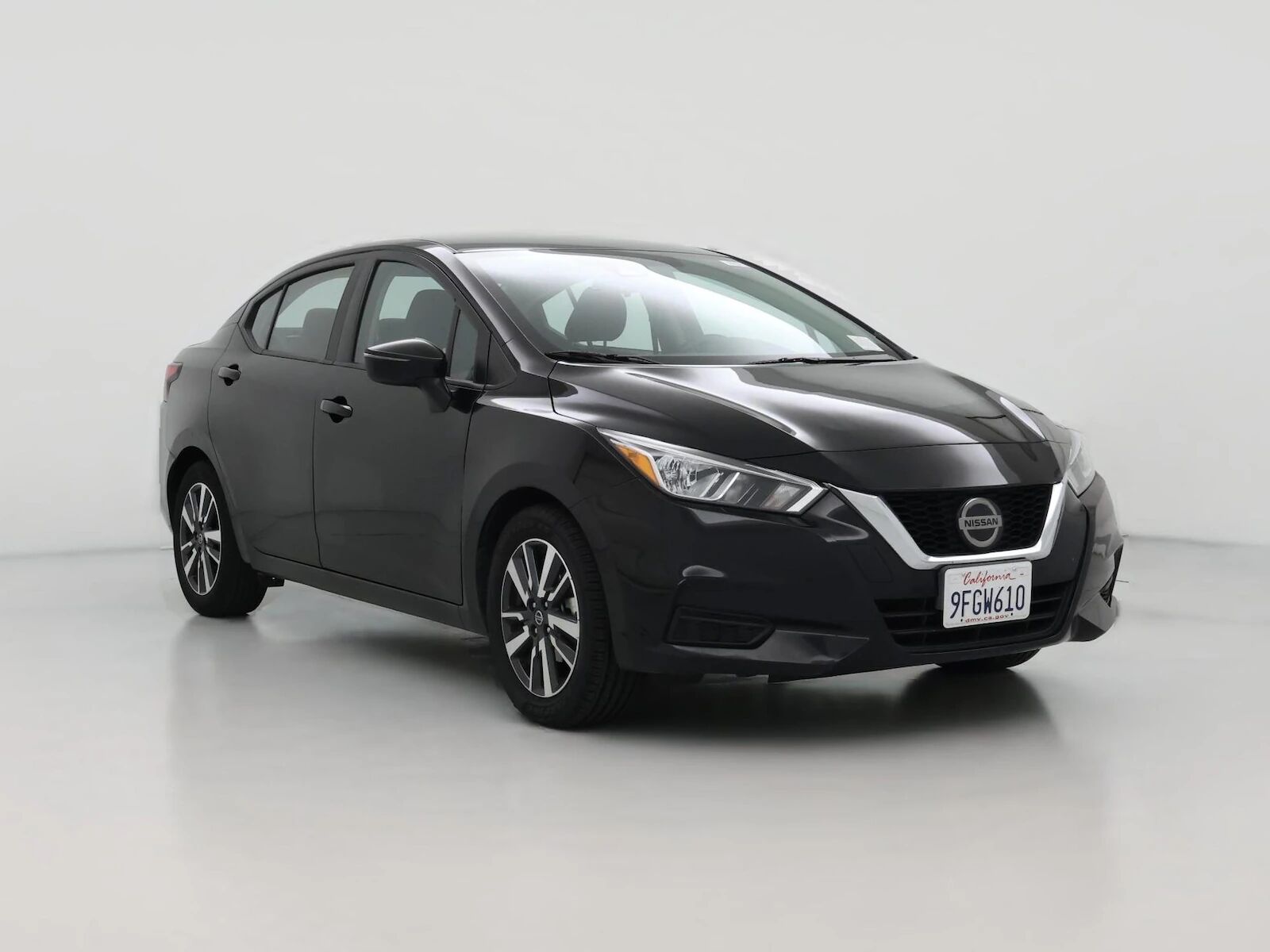 2021 NISSAN Versa