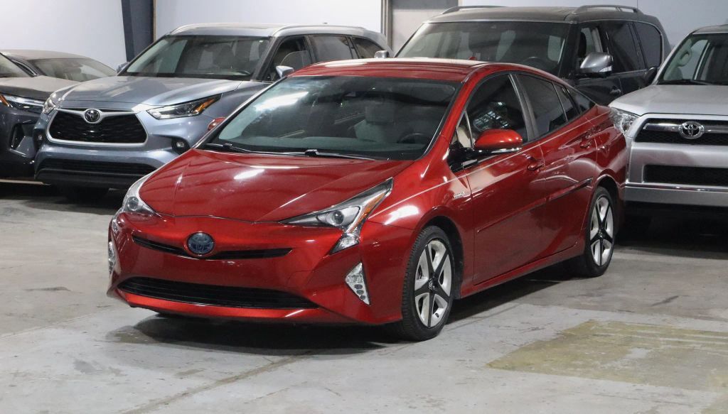 2016 TOYOTA PRIUS