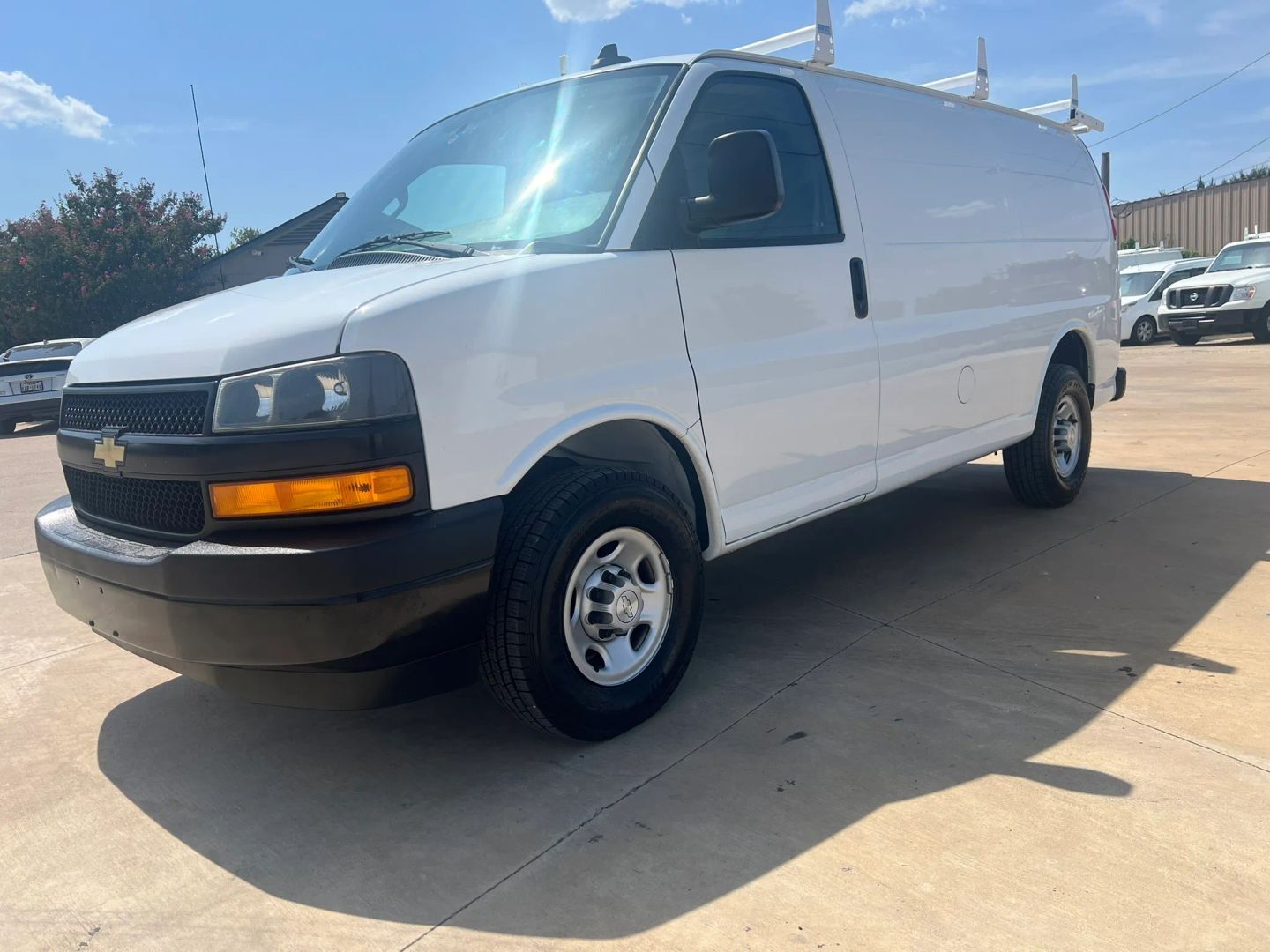 2021 CHEVROLET Express