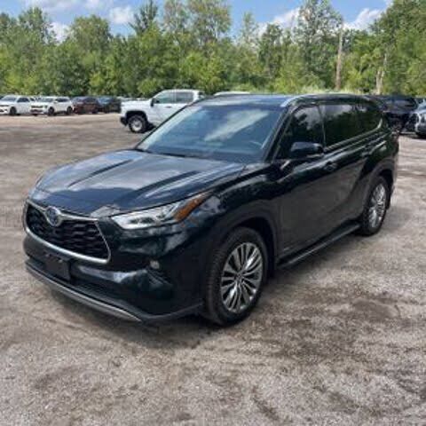 2024 TOYOTA Highlander