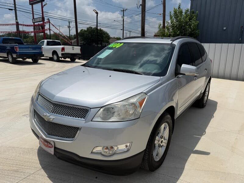 2011 CHEVROLET Traverse