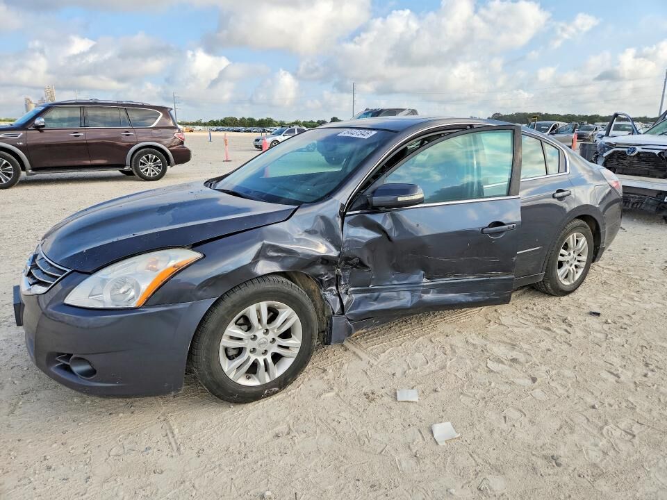 2012 NISSAN Altima