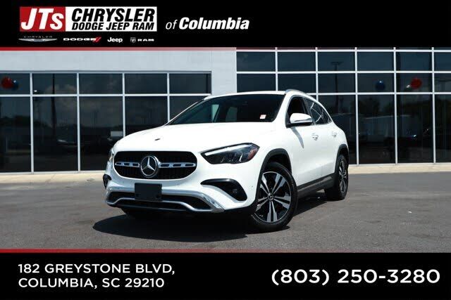 2025 MERCEDES-BENZ GLA-Class