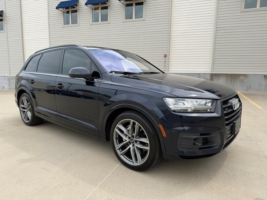 2017 AUDI Q7