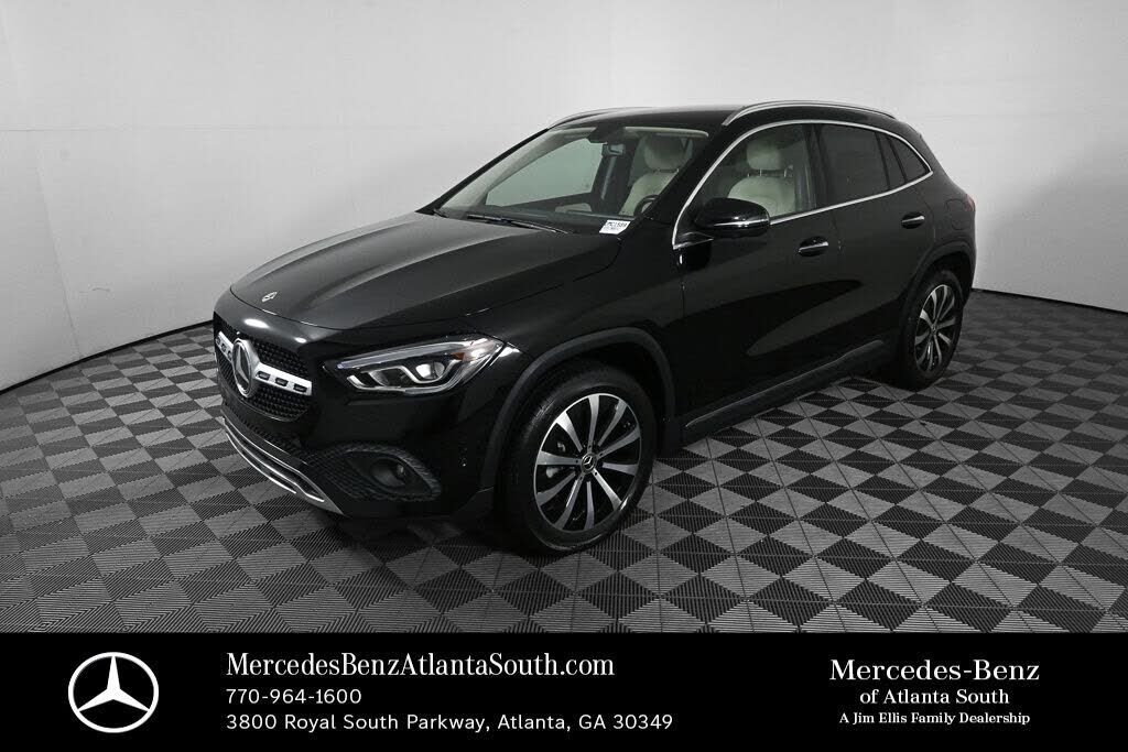 2023 MERCEDES-BENZ GLA-Class