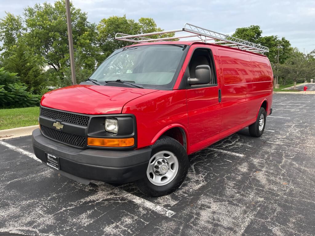2011 CHEVROLET Express