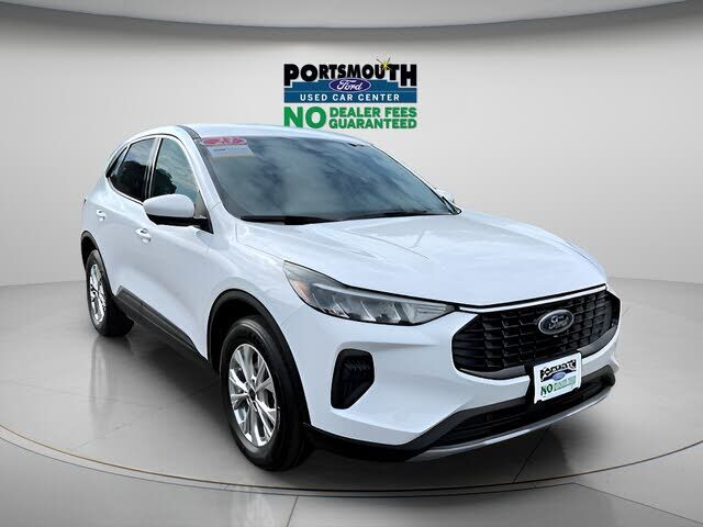 2023 FORD Escape