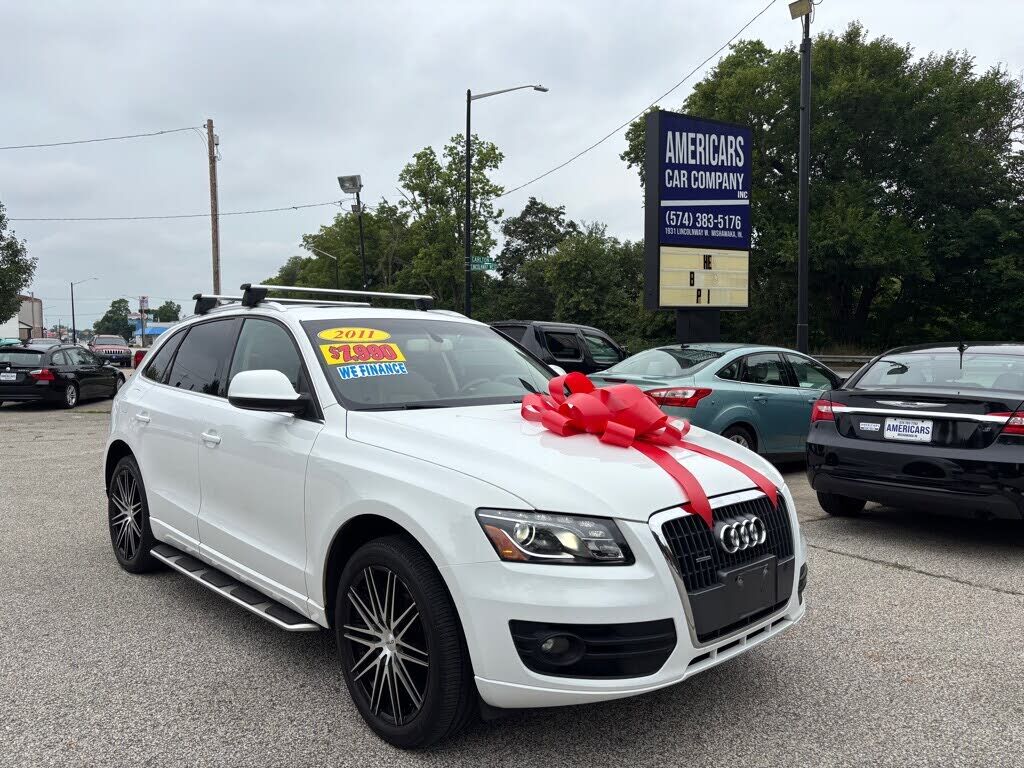 2011 AUDI Q5