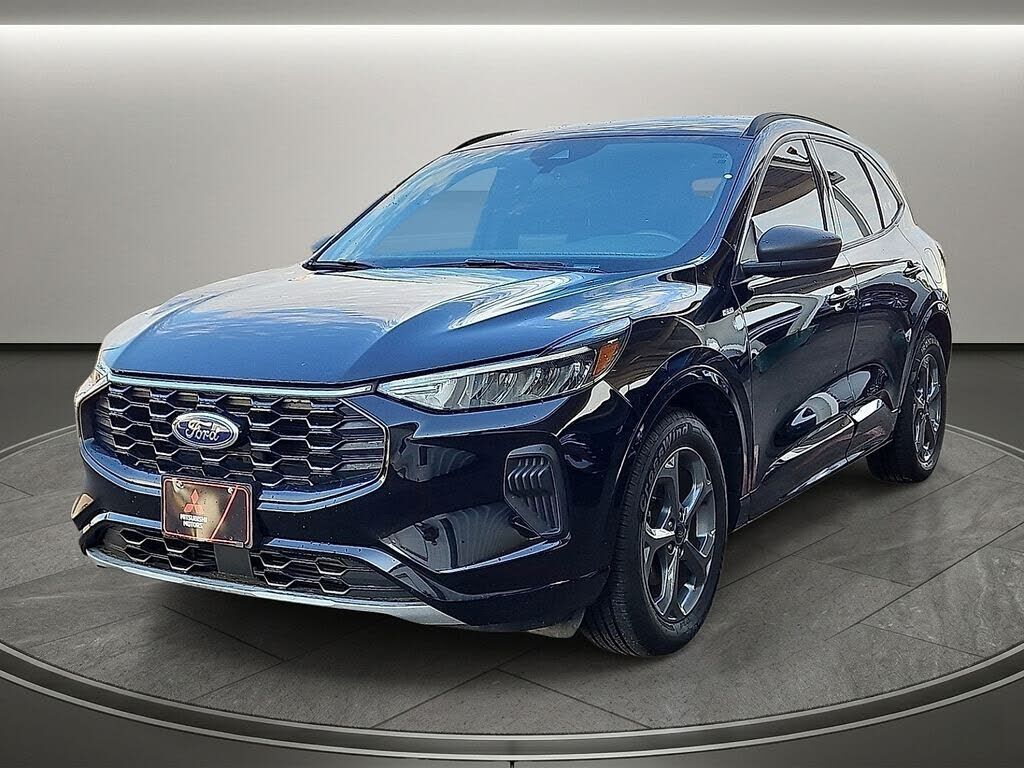 2024 FORD Escape
