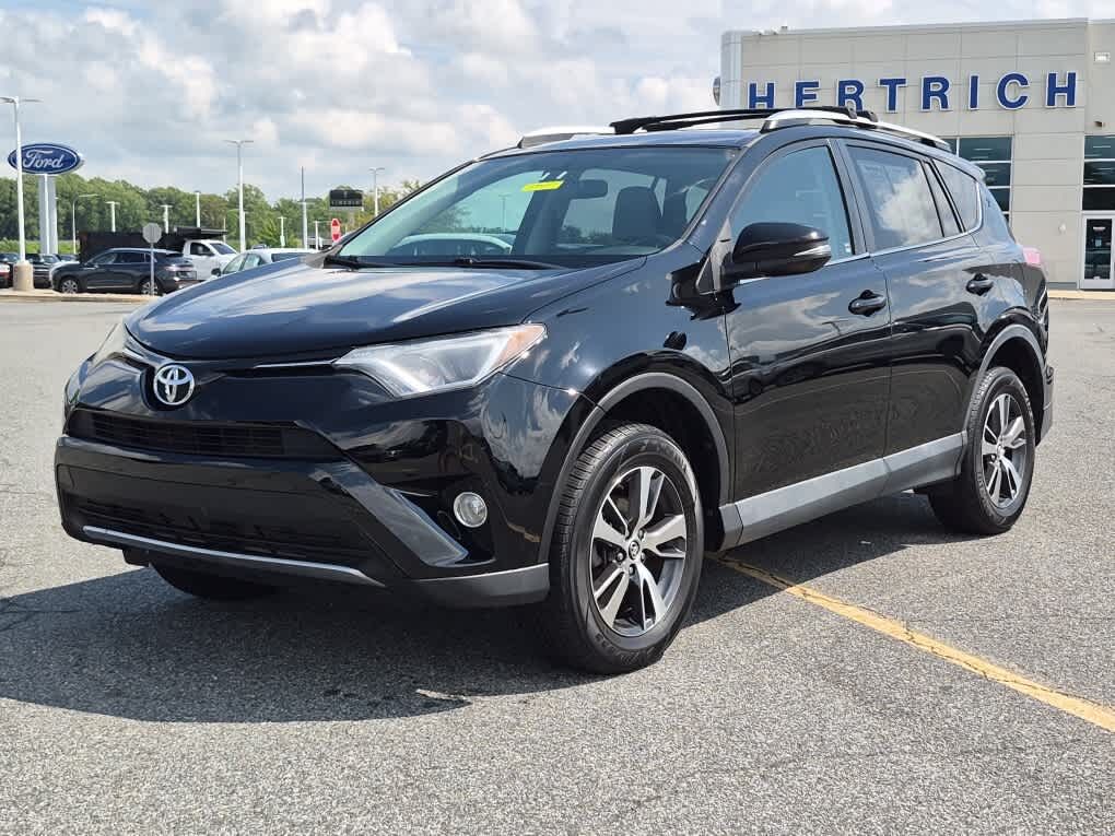 2016 TOYOTA RAV4