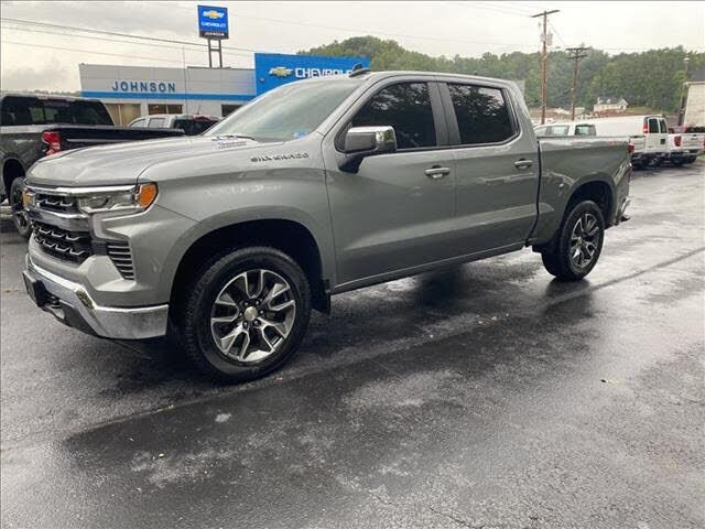 2025 CHEVROLET Silverado