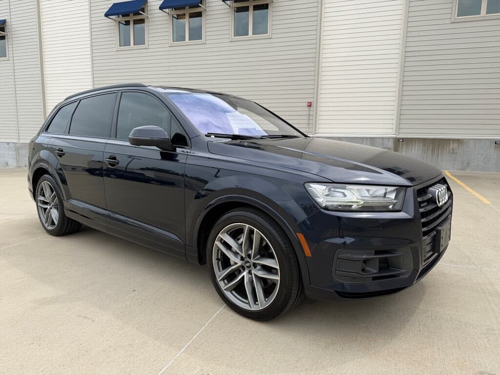 2017 AUDI Q7