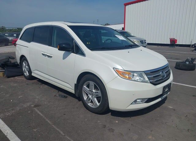 2013 HONDA Odyssey
