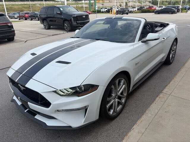 2021 FORD Mustang