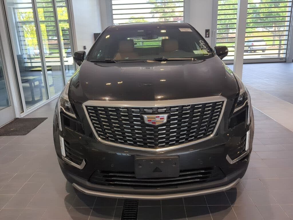 2023 CADILLAC XT5
